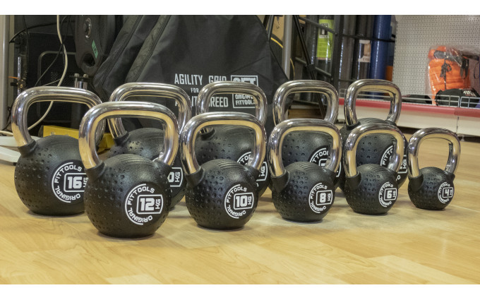 Набор полиуретановых гирь - 10 штук от 4 до 32 кг Набор полиуретановых гирь - 10 штук от 4 до 32 кг